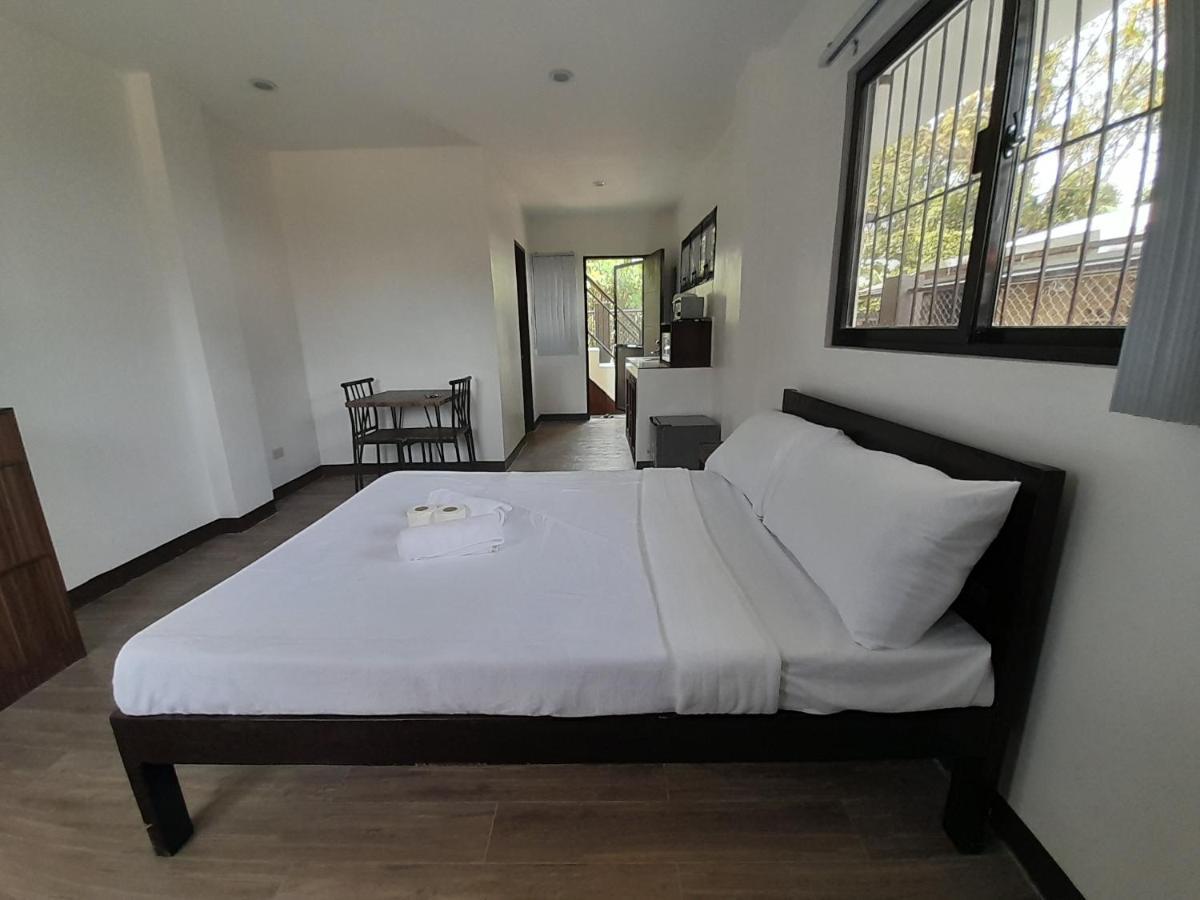 Palawan Residence Puerto Princesa Esterno foto